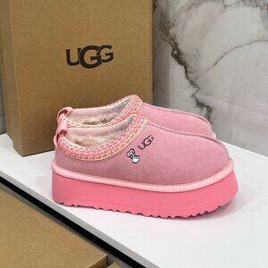 UGG Womens Tazz Love’25  Pink  slippers